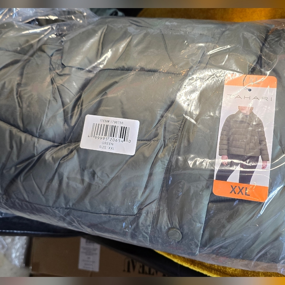 Tahari Ladies' Asymmetrical Puffer Jacket nwt